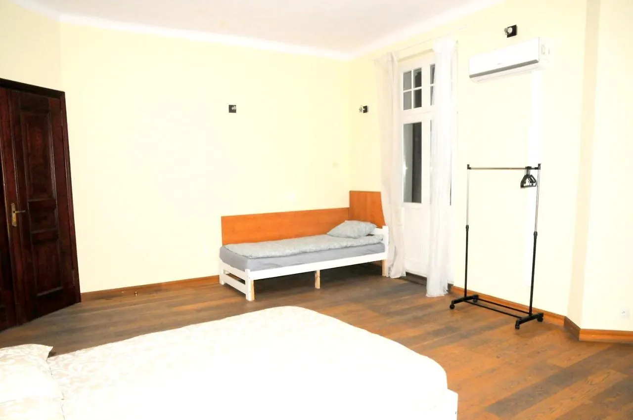 Economic Mandala Apartment Poznan 0*,